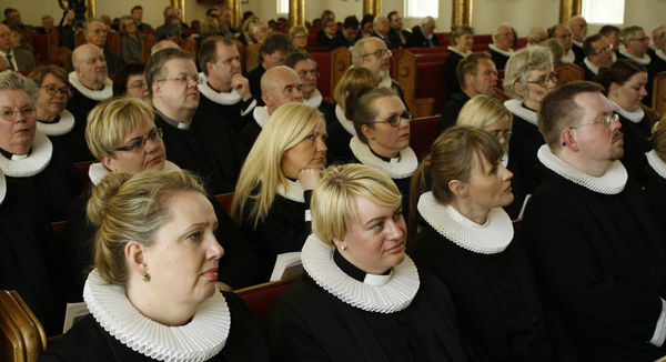 Fjölmenni var við setningu prestastefnu í dag. Fjölmenni var við setningu prestastefnu í dag.